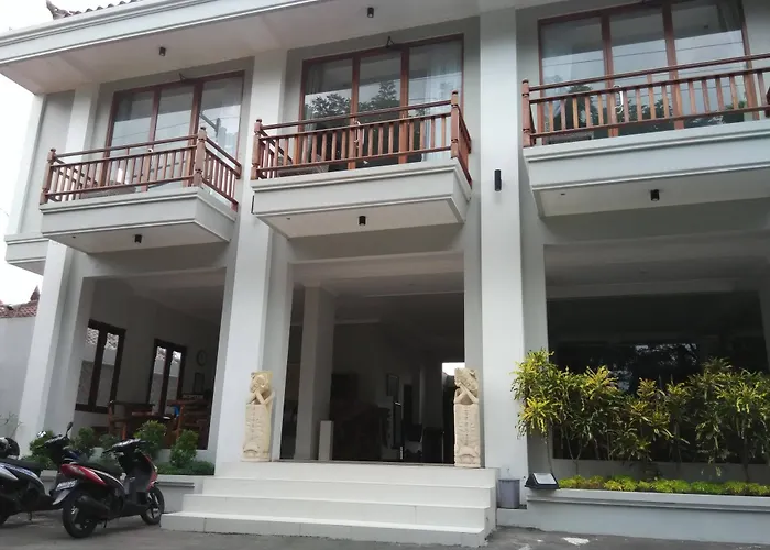 Wahyu Dana 2*